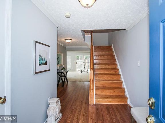 2nd image of 6514 Kelsey Point Cir
