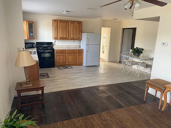 New kitchen cabinets