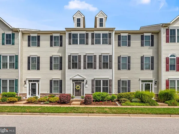 121 John Patrick Dr, Stevensville, MD 21666