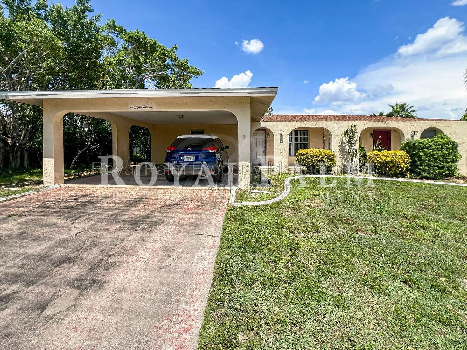 2 bed, 1.0 bath, 1095 sqft, $1,699 — Photo 3