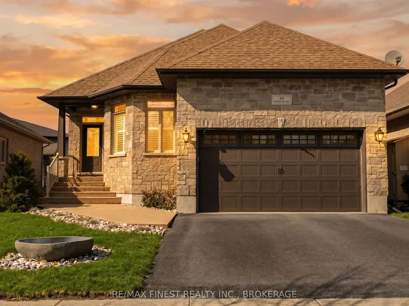 50 Bayshore Dr, Loyalist, ON K0H 1G0
