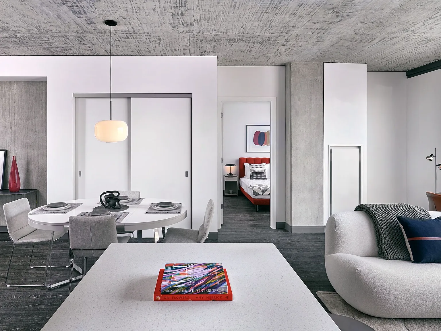 1 bed, 660 sqft, $2,688 — Photo 3