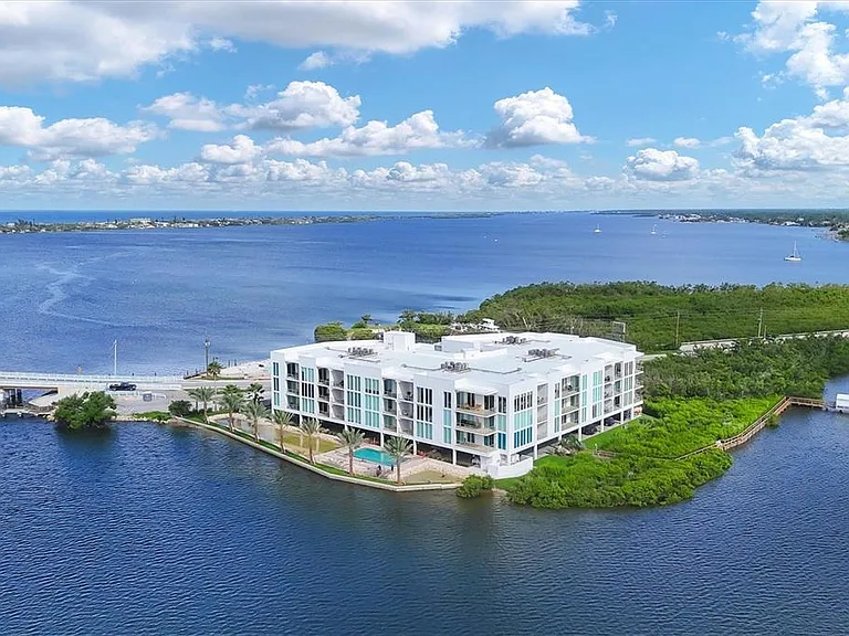 1375 Beach Rd #311 — Photo 49
