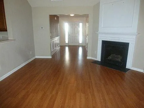 216 Latherton Ct — Photo 13