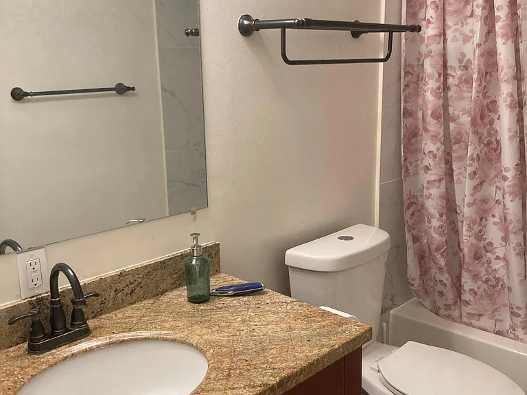 1691 Ontario Dr #6SIX — Photo 29