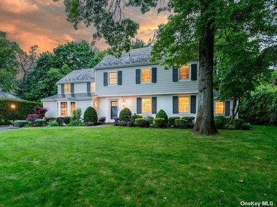 22 Homer Place, Manhasset, NY, 11030