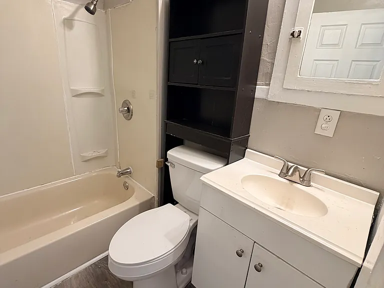 219 Boody St #219 — Photo 5