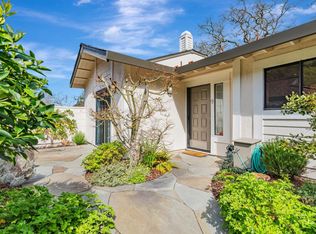 9 Newcastle Ct, San Rafael, CA 94903