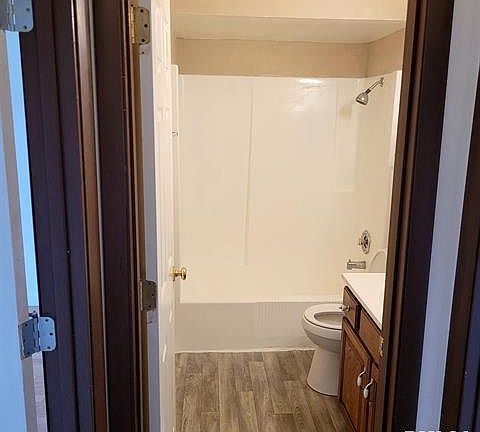 5th image of 2022 Austin Dr