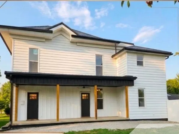 367 W 12th St, Peru, IN 46970
