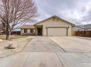 912 Red Falcon Way, Sparks, NV 89441