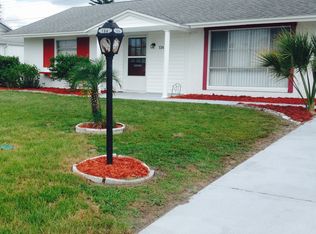 734 Torrey Pines Ave, Sun City Center, FL 33573