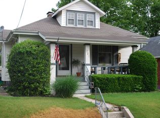 321 S 11th St, Belleville, IL