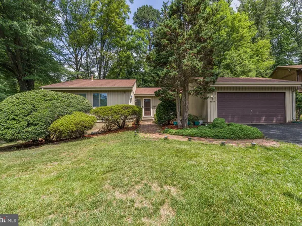 4149 Elizabeth Ln, Annandale, VA 22003