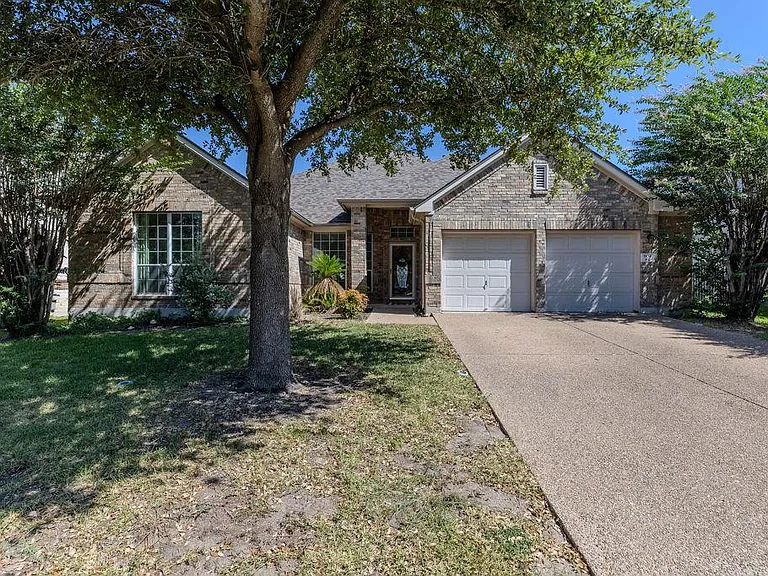 904 Winding Creek Pl — Photo 6