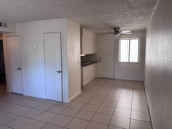 1391 N Palm Ave, Fresno, CA