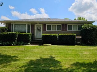 7123 Van Buren Ct, Merrillville, IN 46410
