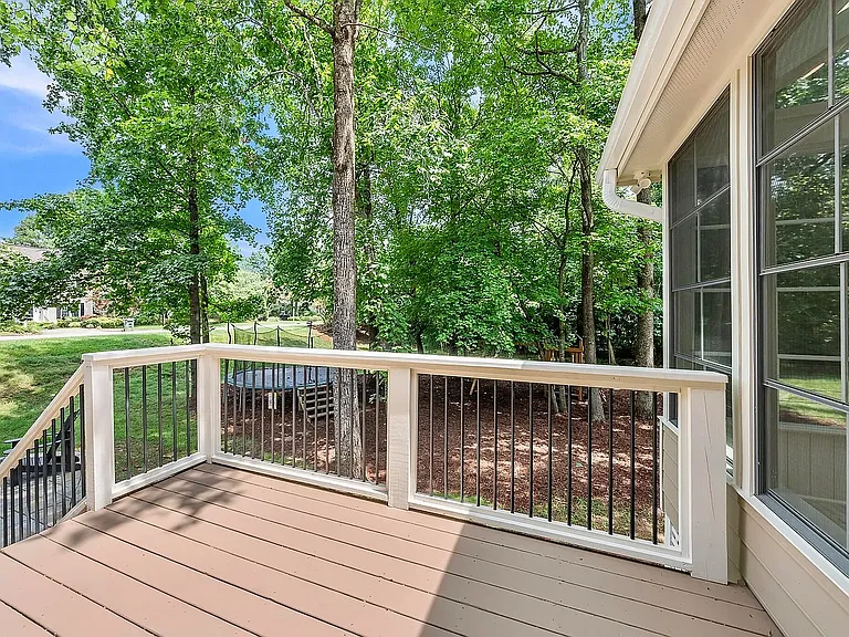 101 Cambay Ct — Photo 11