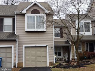 33 Tamarack Ct, Newtown, PA 18940