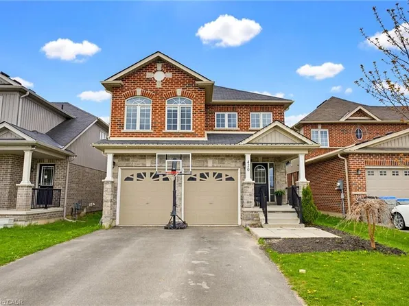 420 Armstrong St W, North Perth, ON N4W 0E6