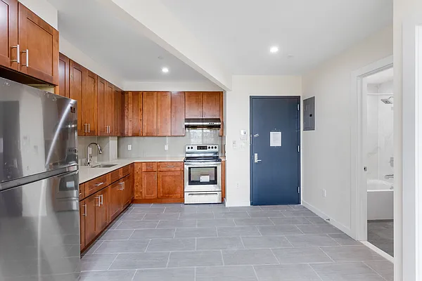 Rented by Nest Seekers International | media 11