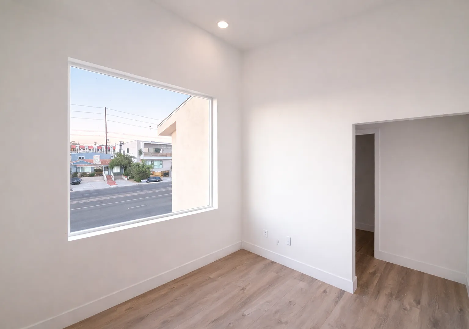 2151 Balboa Ave — Photo 4
