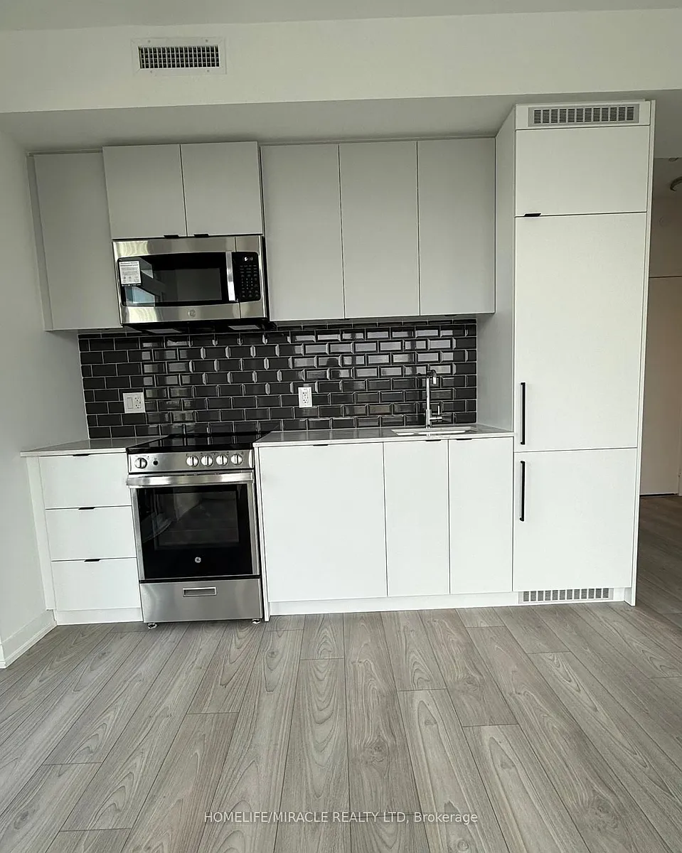 Building Photo - 285 Dufferin St #926
