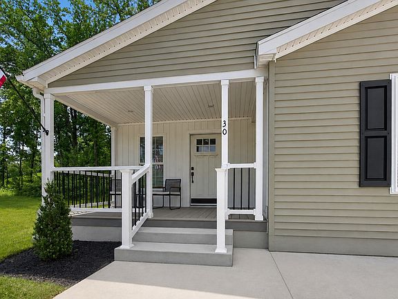 Exterior Image-3-Ritz Craft Cinnamon Woods