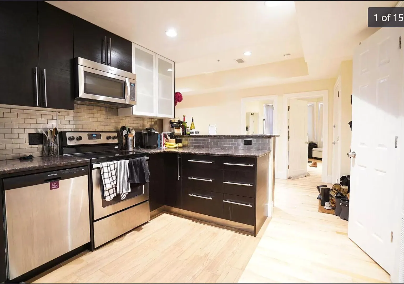 No Brokers Fee Unit in Coolidge Corner, Central AC, Fully Renovated, Parking for Rent — Photo 4