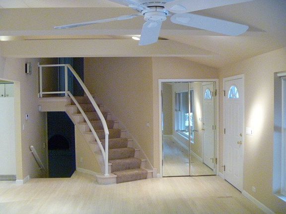 3rd image of 1931 N Pinetree Dr