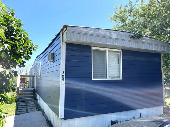 305 E 5th St, Pierre, SD 57501