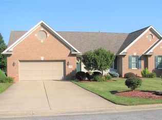 1755 Cadbury St NW, Massillon, OH 44646