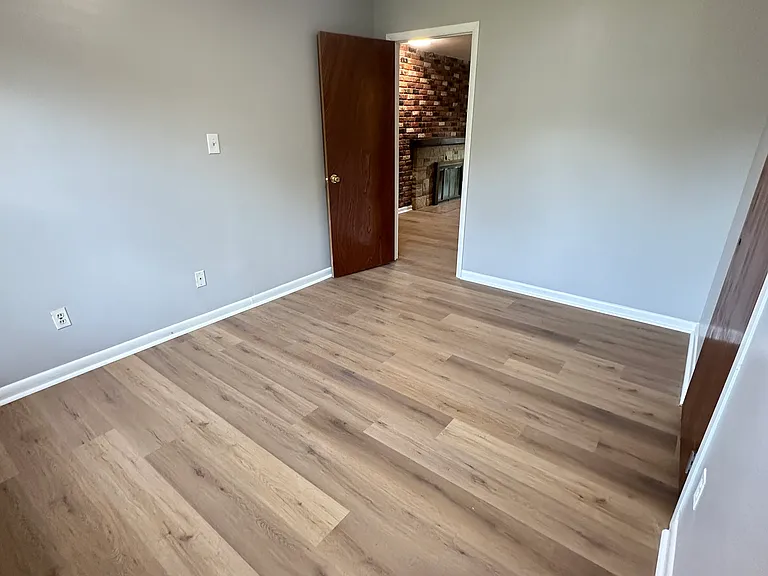 14 W Sherry Dr — Photo 15