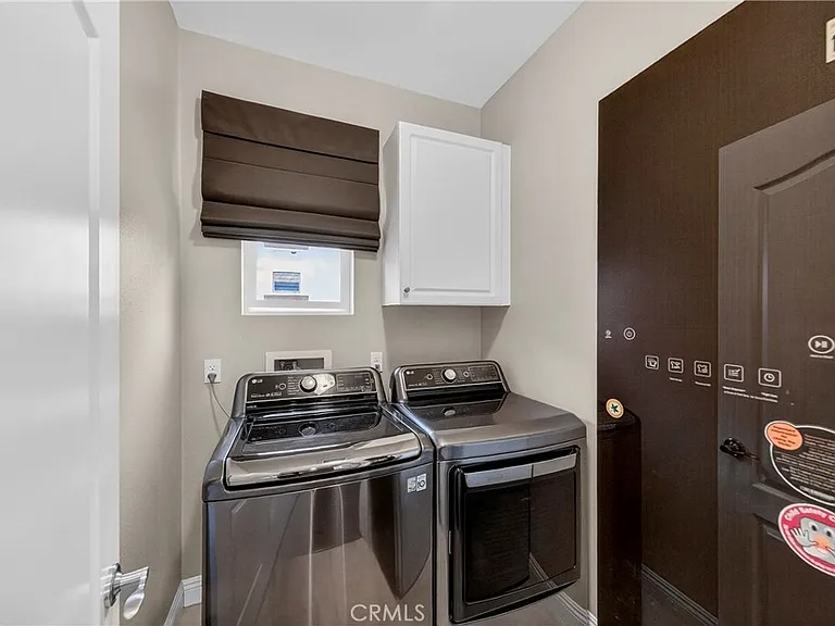 2976 E Coalinga Dr — Photo 10
