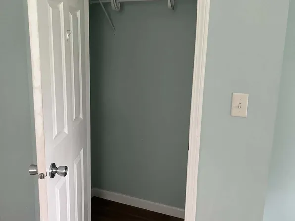 5594 Paw Paw Lake Rd #1, Coloma, MI 49038