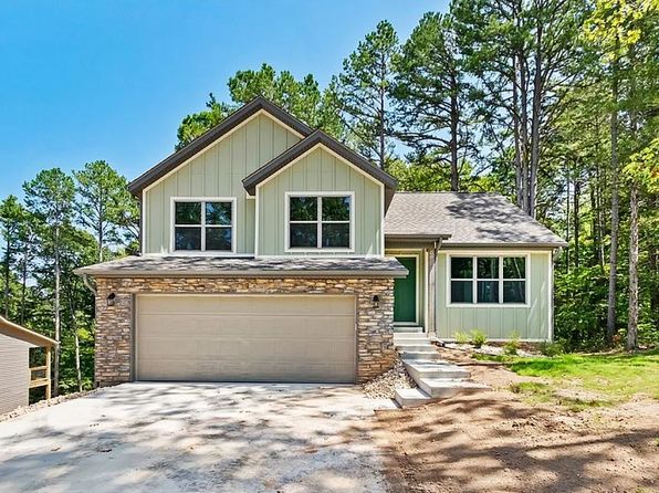 24 Kiswick Dr