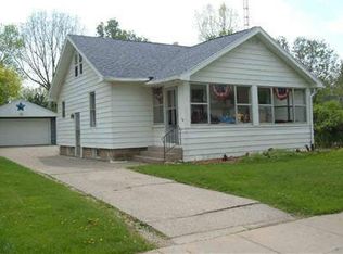 411 W Pine St, Clio, MI 48420