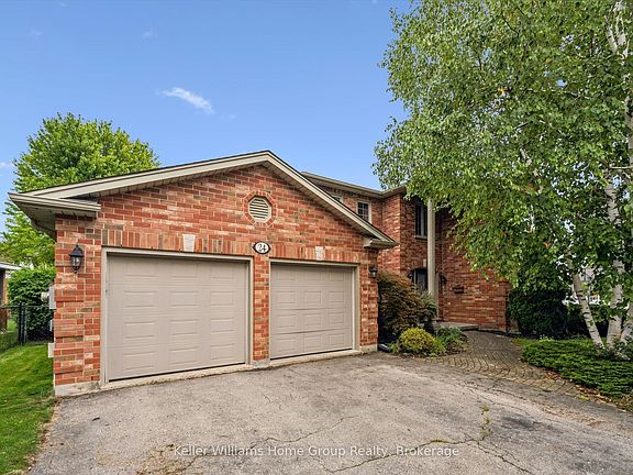 3rd image of 24 Fieldstone Rd