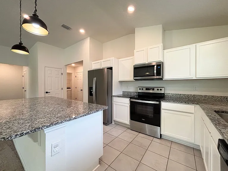 2894 Windsor Lakes Way — Photo 19