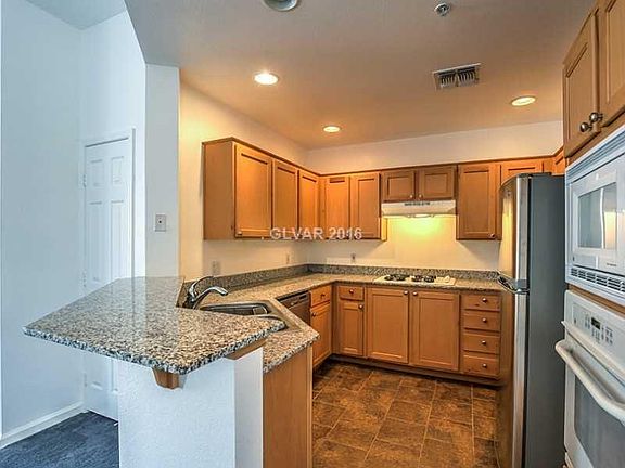 5th image of 43 Agate Ave #506