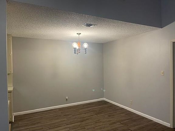 4th image of 115 Sonora Dr