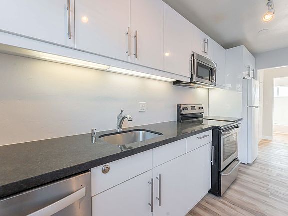2nd image of 4127 35th St APT 2