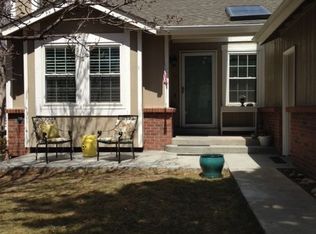 221 Mountain Cloud Cir, Highlands Ranch, CO 80126