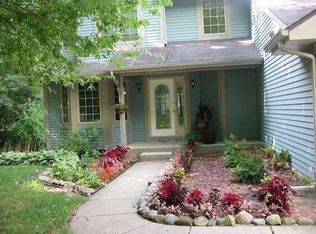 51379 Crooked Oak Dr, Granger, IN