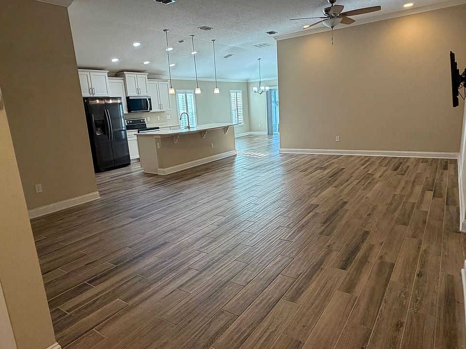 Entryway to Great Room