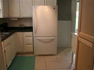 6725 Stroud Rd, Middleburg Heights, OH 44130
