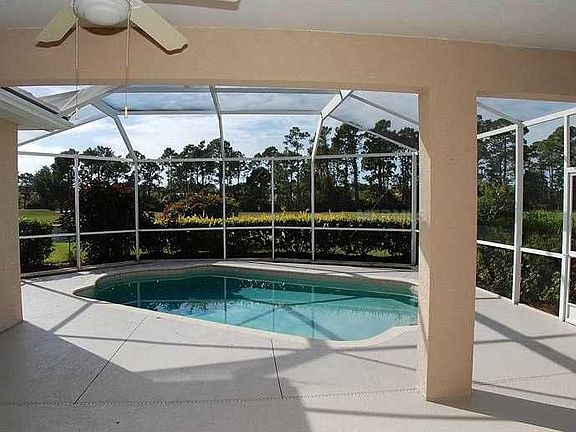 5th image of 3902 Whispering Oaks Dr
