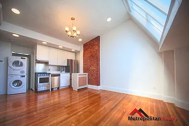 Rented by Metropolitan Realty
