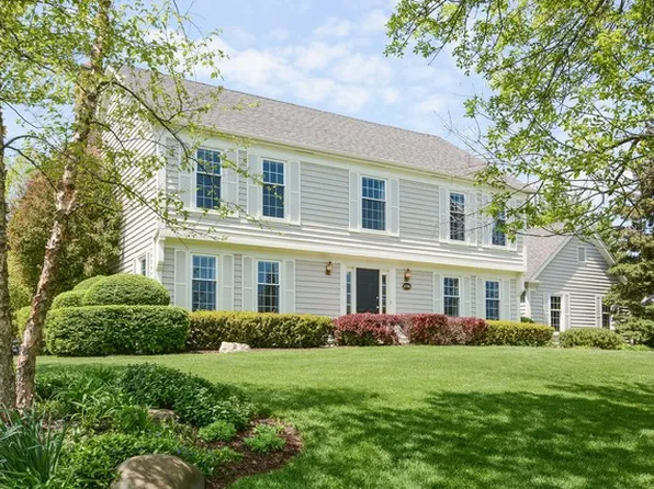 21786 N Mayfield Ln, Deer Park, IL 60010