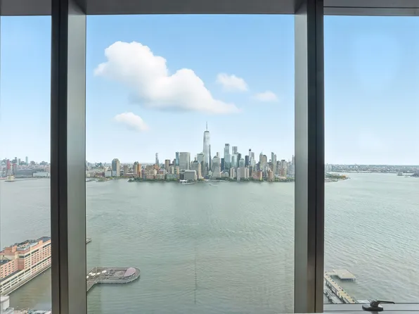 99 Hudson Street image 27 of 41